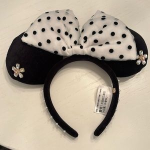 Black velvet and pearls Mickey Ears